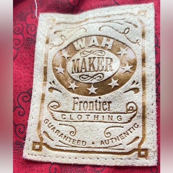 Pattered red WAH Maker frontier long sleeve shirt. X-large - Picture 2 of 6
